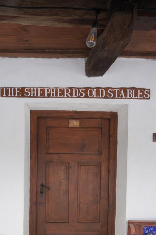 Un design care oferă luxul simplității și farmecul autentic al Transilvaniei