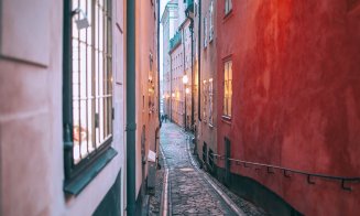 Cât de aproape poți construi un bloc de celălalt. Numai așa e legal!