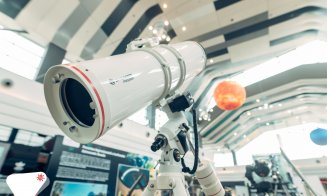 Peste 250.000 de bucureșteni au experimentat senzația unei călătorii printre planete în numai o săptămână