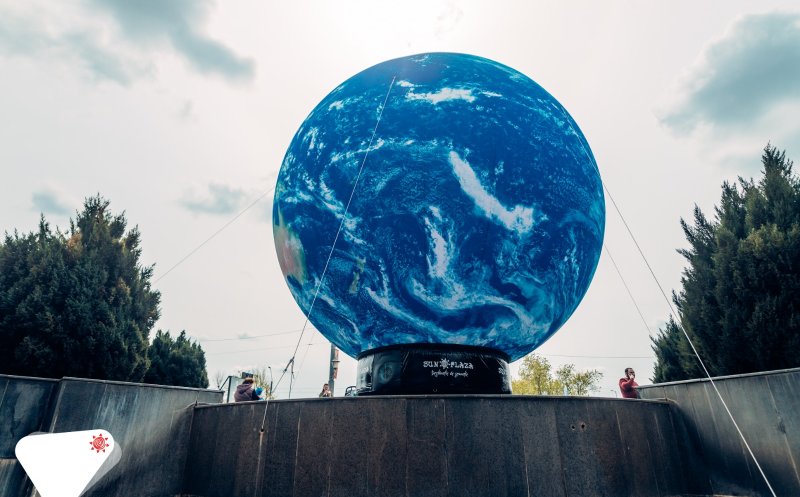 Peste 250.000 de bucureșteni au experimentat senzația unei călătorii printre planete în numai o săptămână