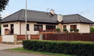 Acoperișul într-o singură apă: când este o soluție bună pentru o casă modernă